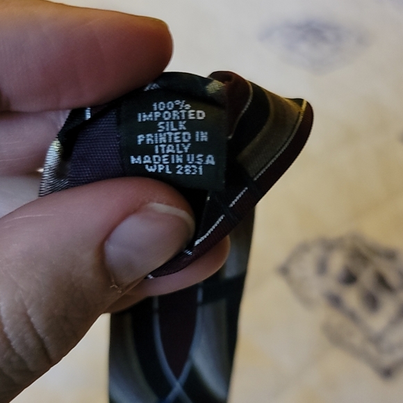 Conte Di Milano 4"x58" 100% Silk Tie - Picture 5 of 6